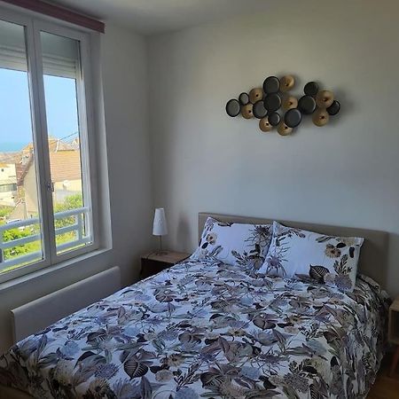 Appartement Vue Mer A 100 M De La Plage Ault Exteriér fotografie