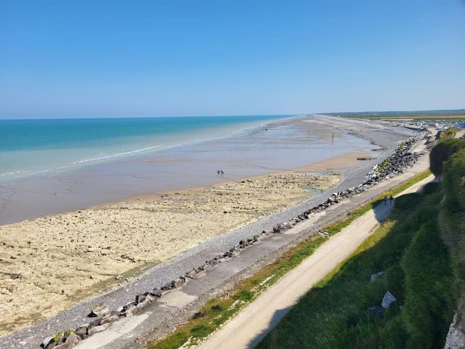 Appartement Vue Mer A 100 M De La Plage Ault Exteriér fotografie